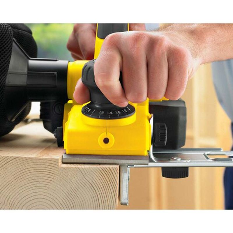 Ambientacion-Cepillo-Electrico-750w-stpp7502-ar