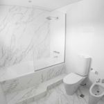 banera-empotrar-acrilico-atuel-ferrum-blanco-ba16-ambientacion