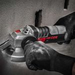 amoladora-angular-115-mm-skil-9004-830w-vista5