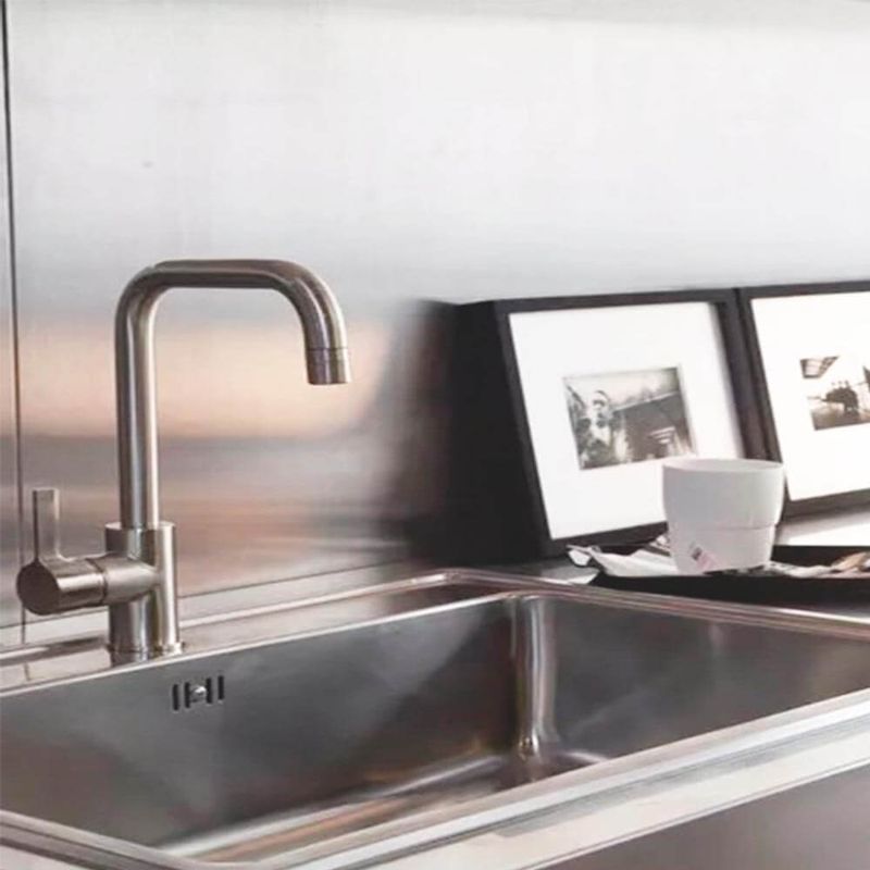 Griferia-para-Cocina-Aqualia-Dortmund-Pico-Alto-BN-AQ591201-ambientacion